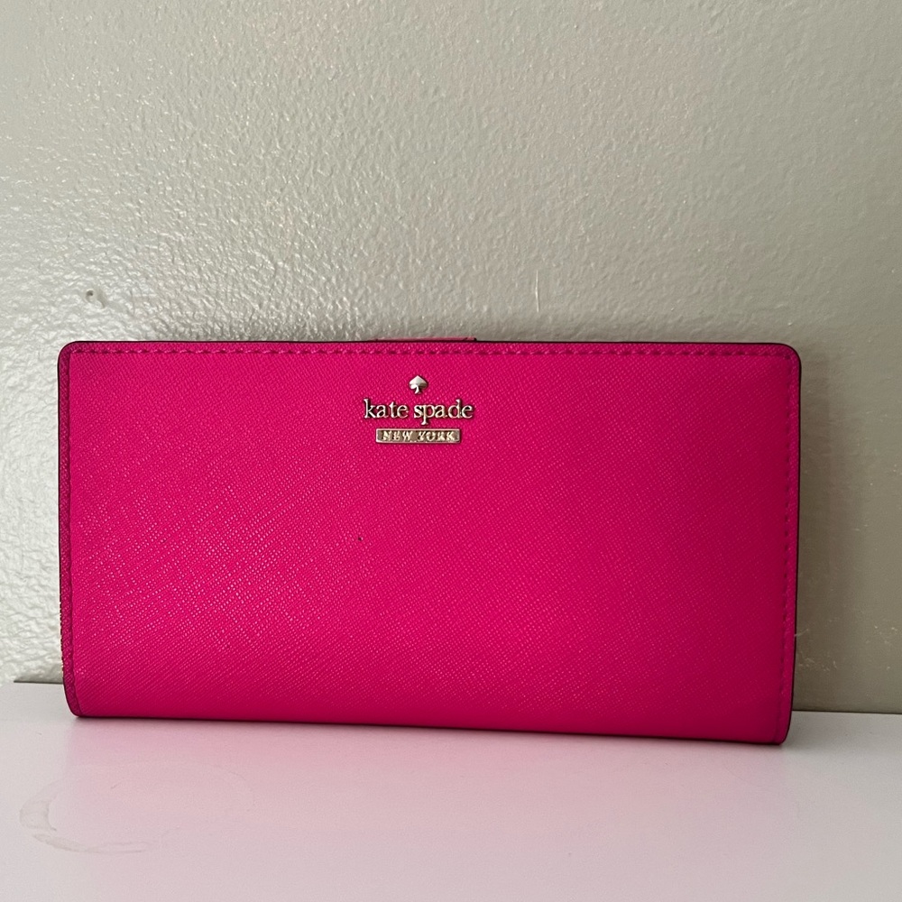 Kate Spade
Women's Pink Cameron Street Stacy